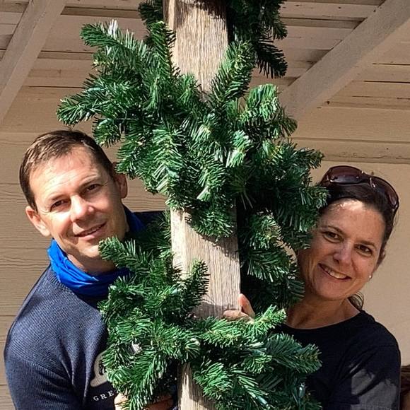 Meet your Posher, Lori - Picture 1 of 1